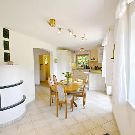 Haus Nini Tatil Evi *