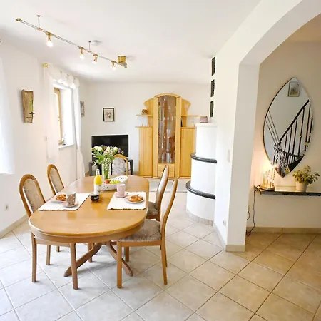 Casa vacanze Haus Nini *